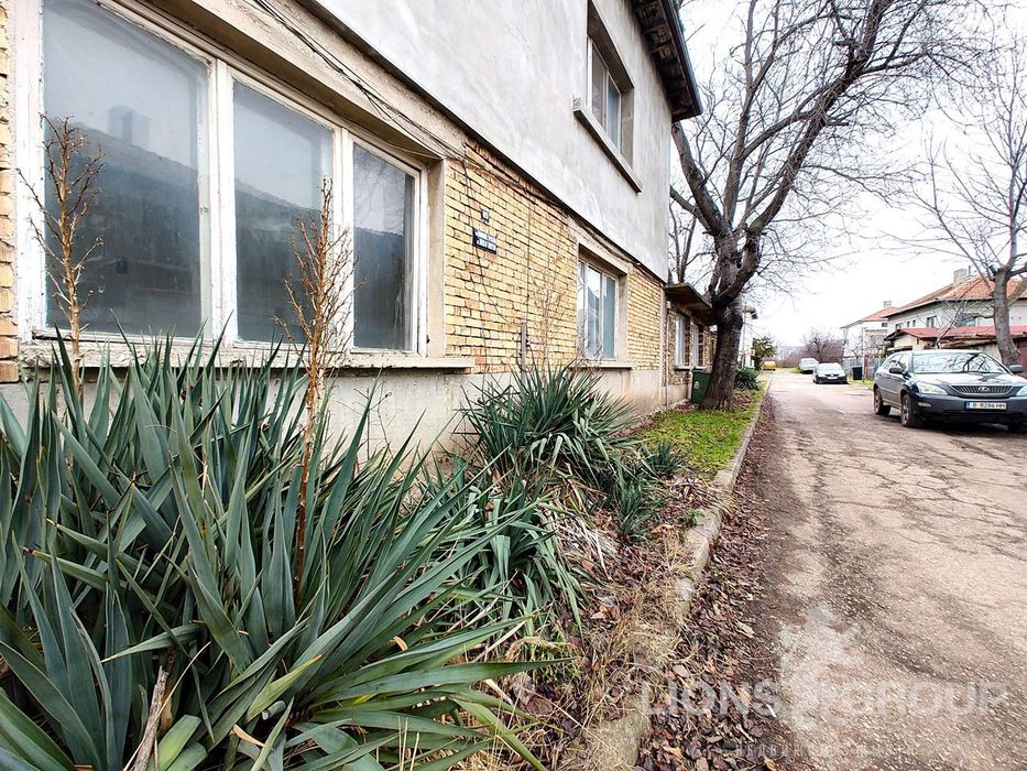 Етаж от къща в Варна, област-с.Тополи площ 162 цена 124400