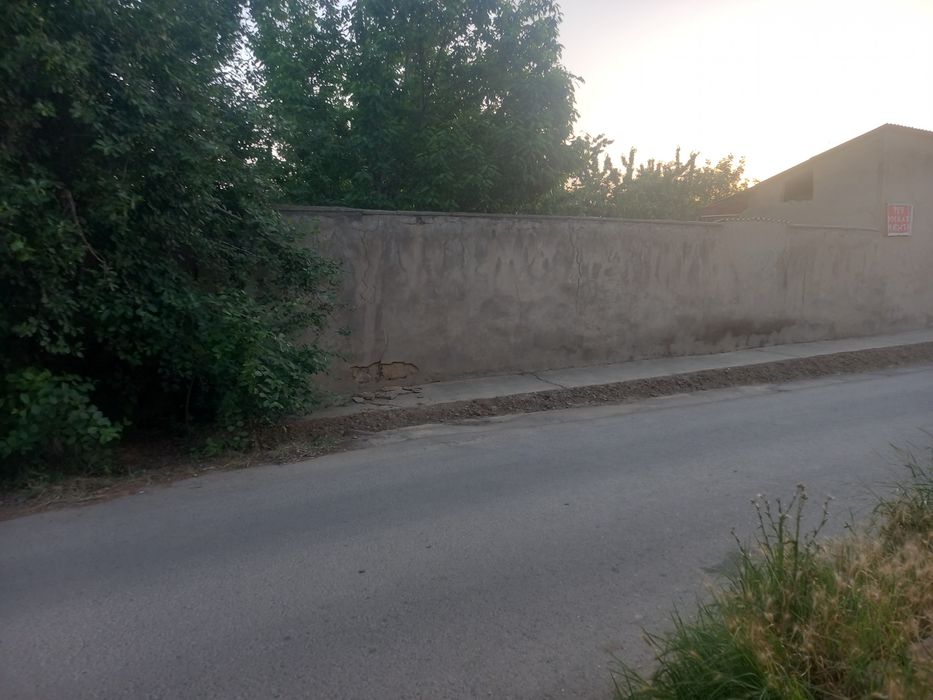 ЕР СОТИЛАДИ 3,7 КИРОВ Олмазор кучасида ,катта кучадан400 метр