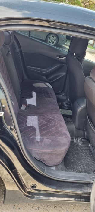 Продам Мазда 3, 2015 года