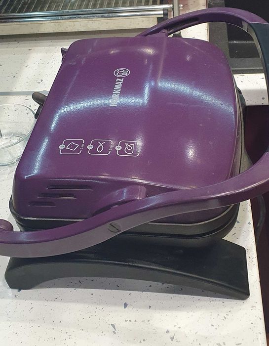 Електрическа скара Коркмаз 1800W