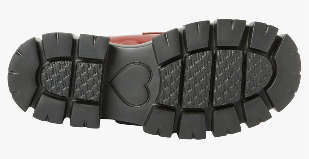 Нови обувки Love Moschino