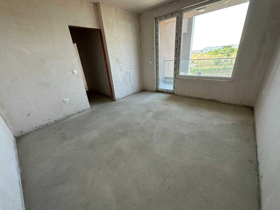 Тристаен апартамент в нова сграда пред Акт 16