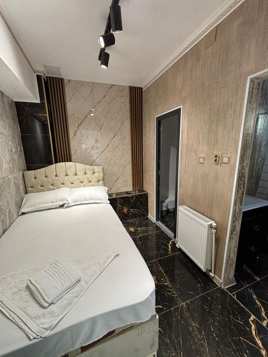 Cazare Regim Hotelier Small Luxury Room