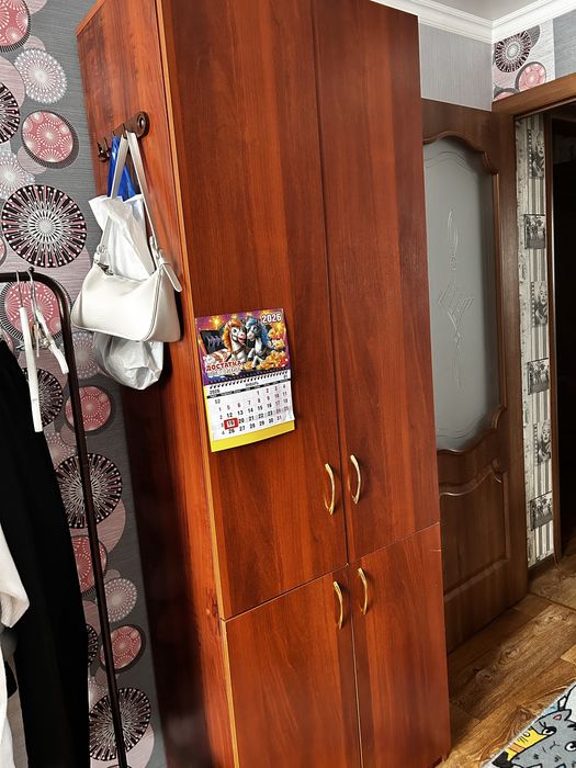 Продам шкаф. 15.000