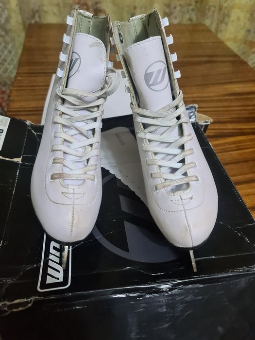 коньки фигурные 36 размер