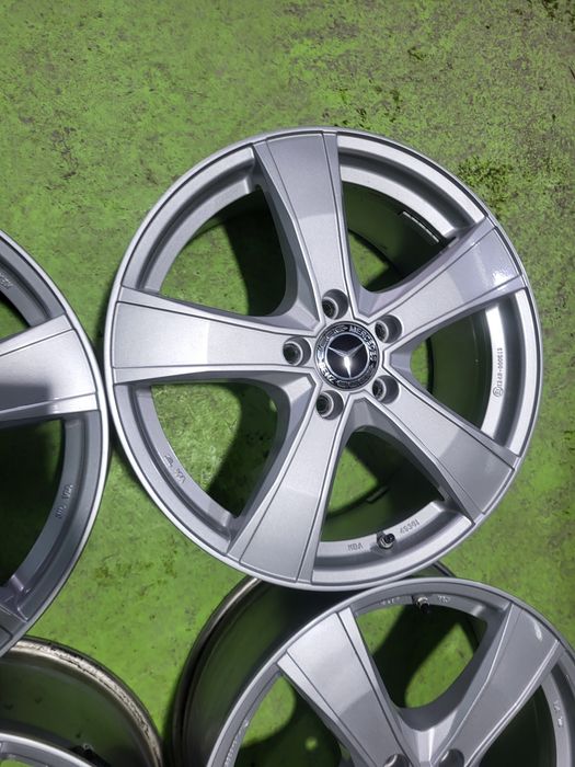 18 5x112 Mercedes Ml лети джанти 5х112 мерцедес
18 цола 5x112
8j Et 38