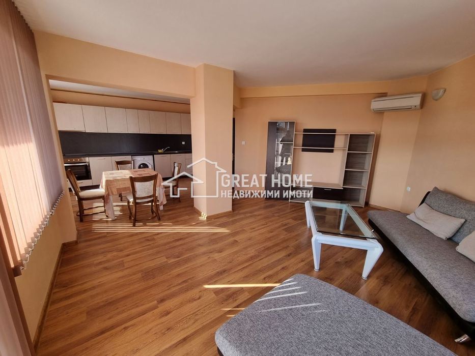 Дава се под наем Тристаен апартамент в Търговище, Вароша - 100 кв.м за 306 € - Снимка #1