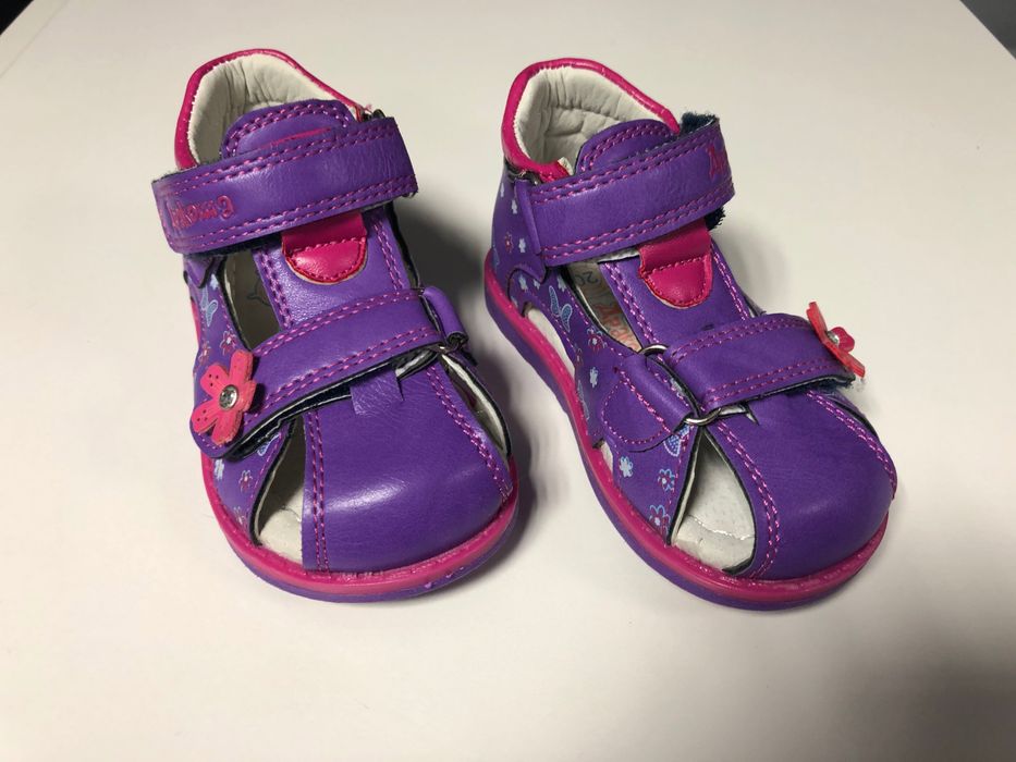 Sandale / Sandalute Apakowa, marimea 20 EU (NOU)