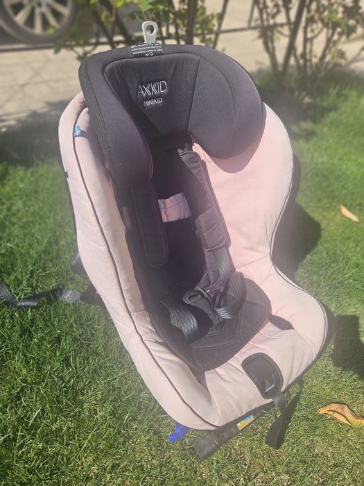 Vand scaun de masina rear facing axkid minikid 2 +GRATUIT oglinda