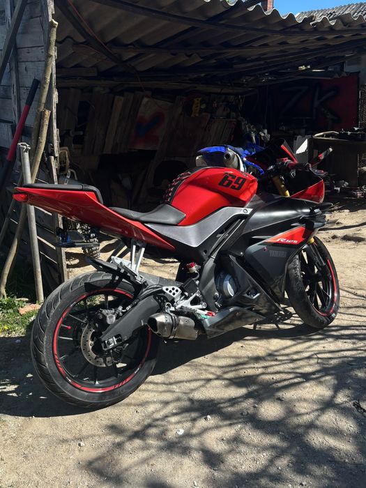 Yamaha YZF R125 2017
