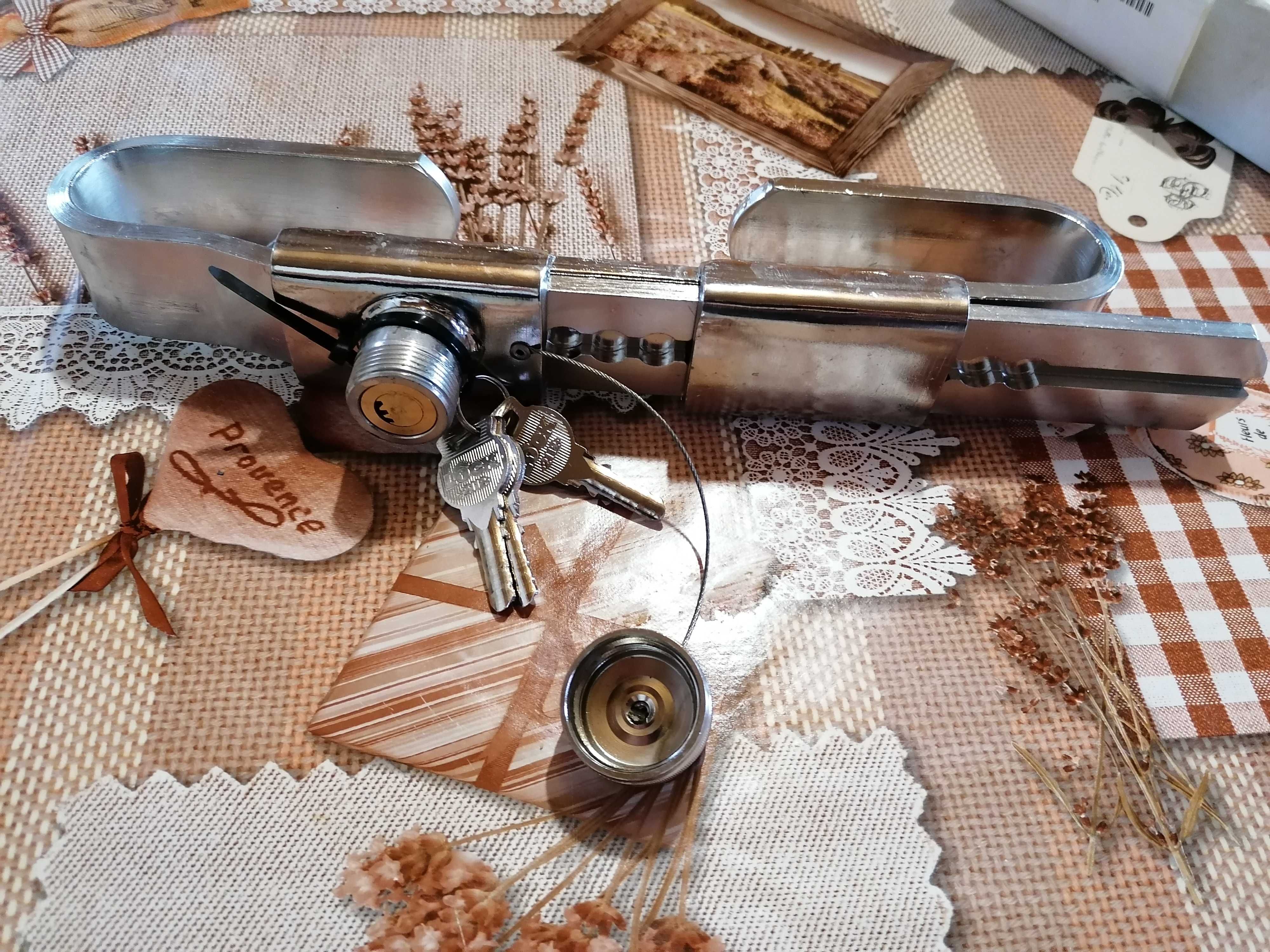 Заключалка, ключалка за ремарке за хладилен камион гр. Етрополе • OLX.bg