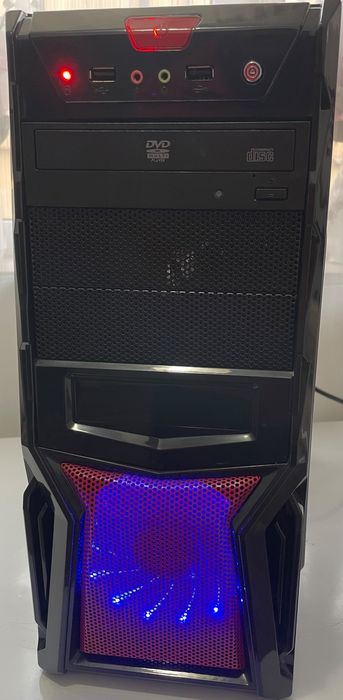 Vând unitate PC Desktop