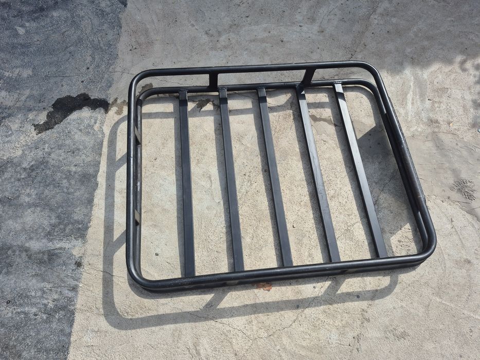 Продам багажник.