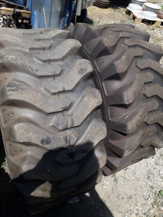 Cauciucuri 15-19,5 NHS -utilaje