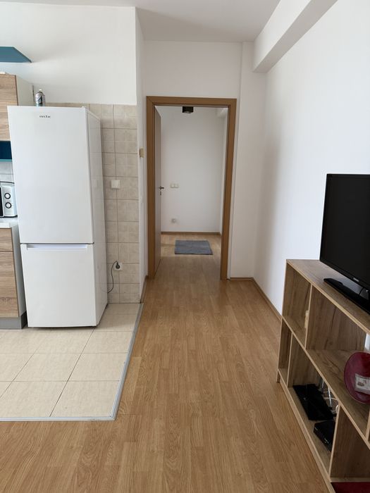 Inchiriez apartament 2 camere