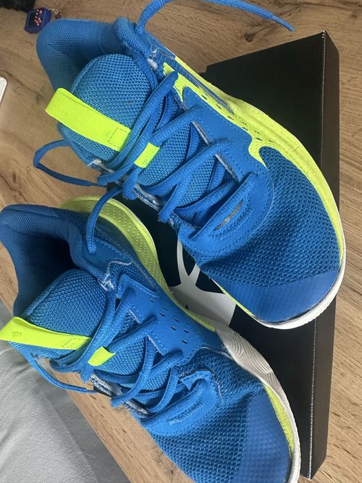 Under armour  N38
