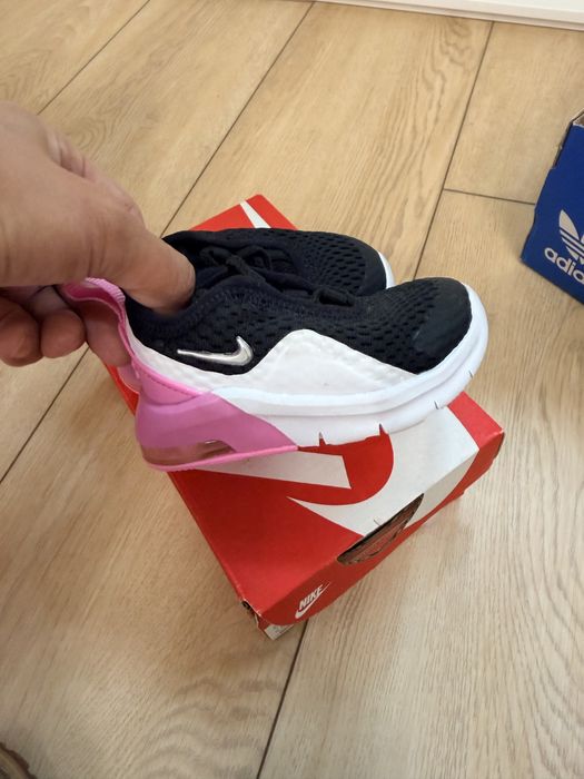 Nike детские кроссовки