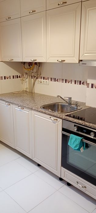 Închiriez apartament cu două camere