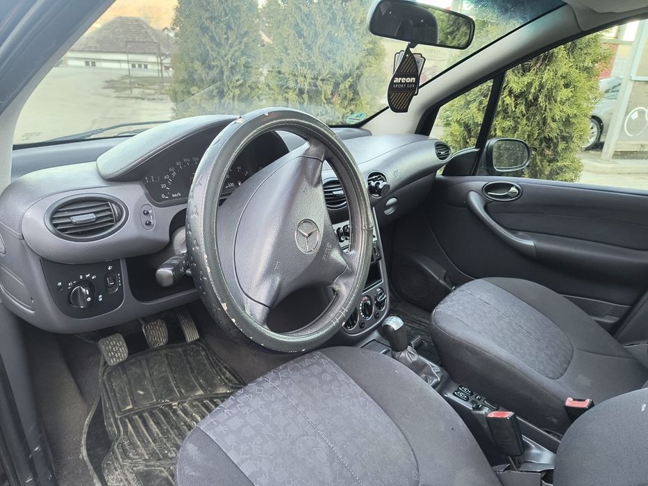 Mercedes benz A160