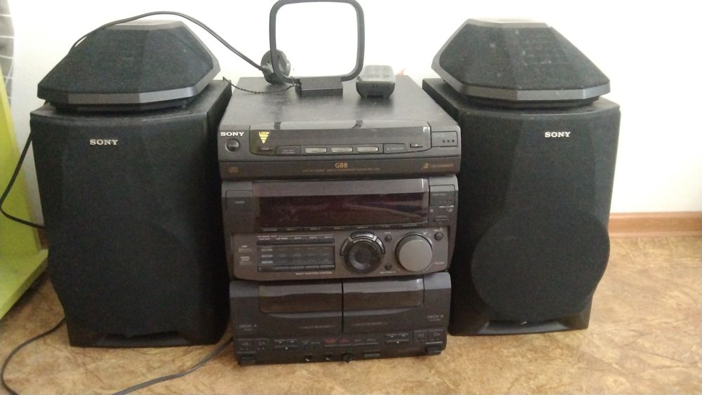 Музыкальный центр Sony оригинал