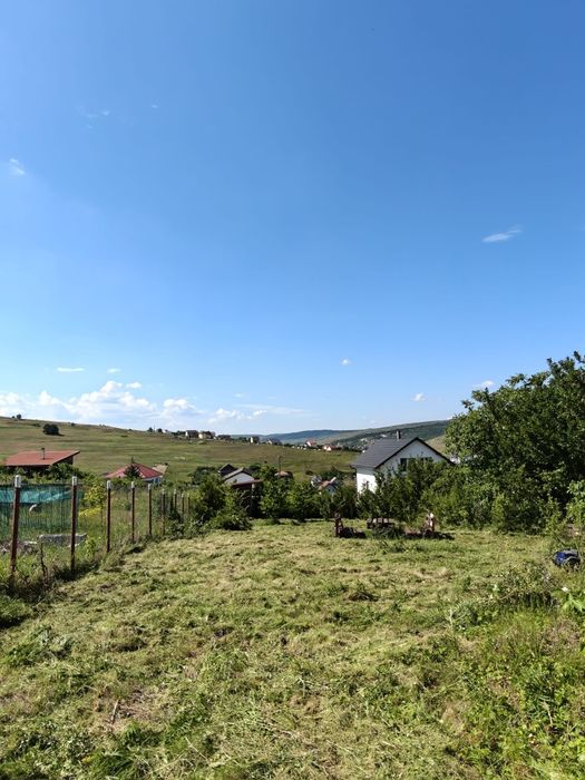 Vând teren cu CF in Campenesti
