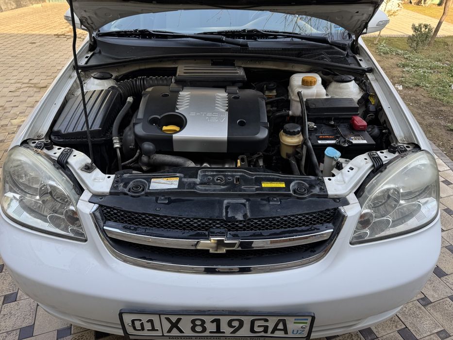 Ласетти 1.8 мотор, 2 позиция, 2010