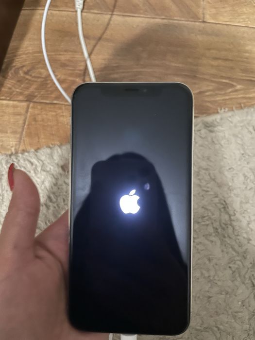 Iphone X, 128 gb белый