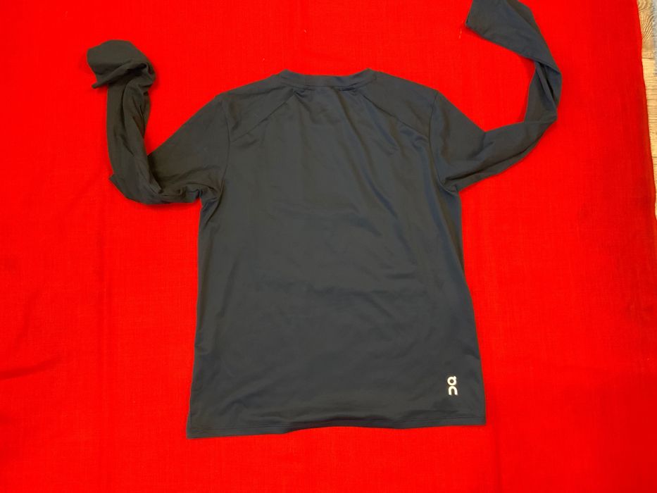 On Cloud-оригинална дамска блуза размер м