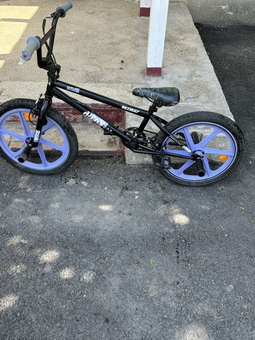 bicicleta bmx freestyle