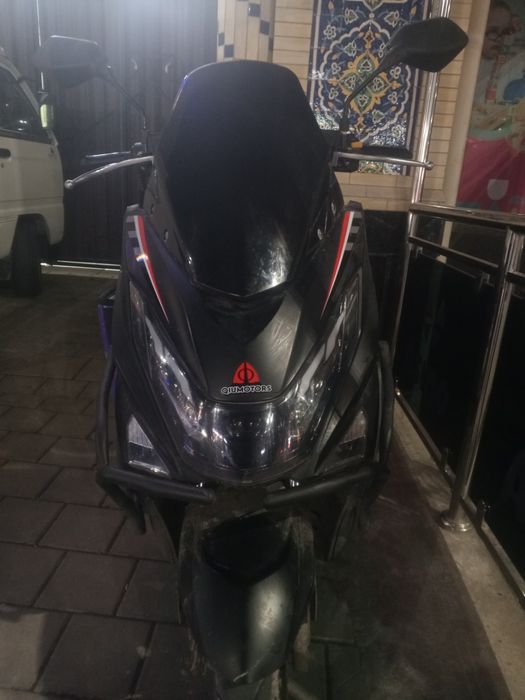 Skuter 150 kub holati ideal