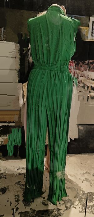 Salopeta cu buzunare verde noua S-XL