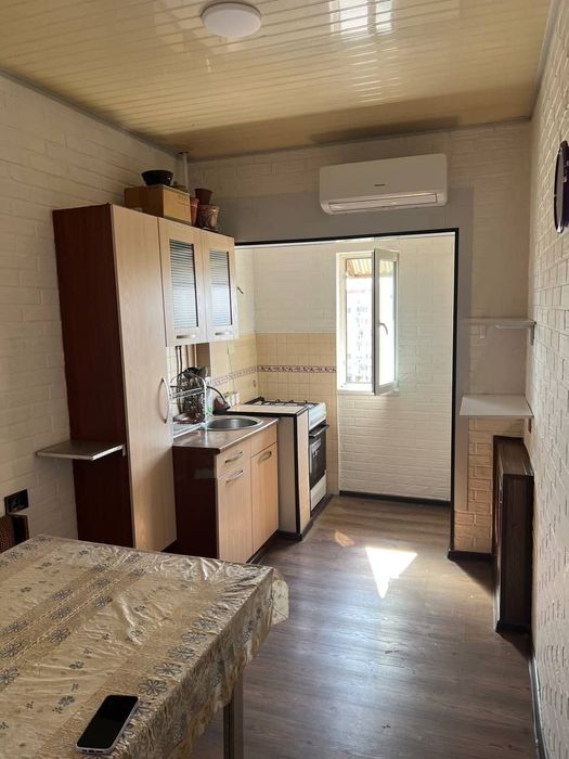 Продаётся трёхкомнатная квартира Рисовый рынок