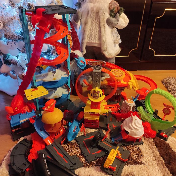 Seturi Hot Wheels, diferite modele