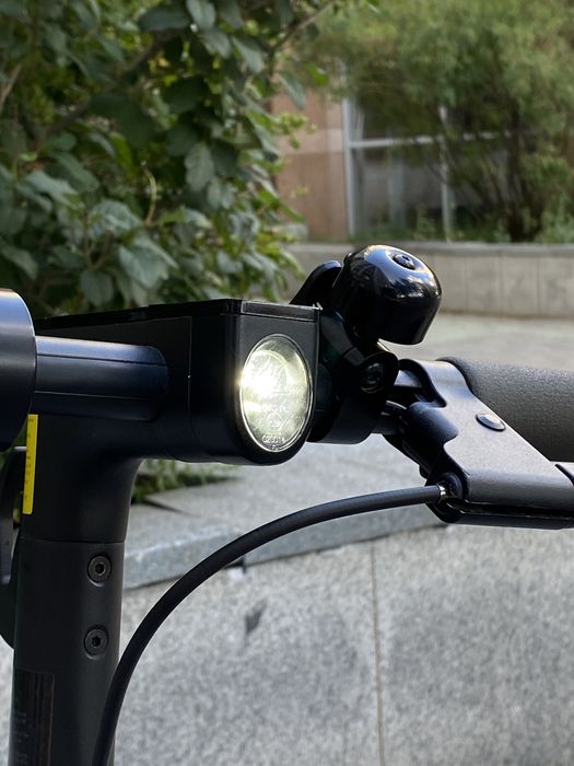 Электро самокат Xiaomi Essential