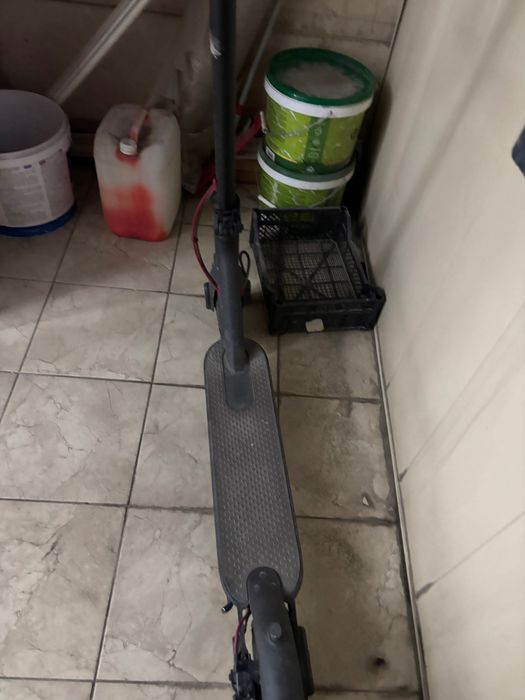 Электро самокат срочно продаю