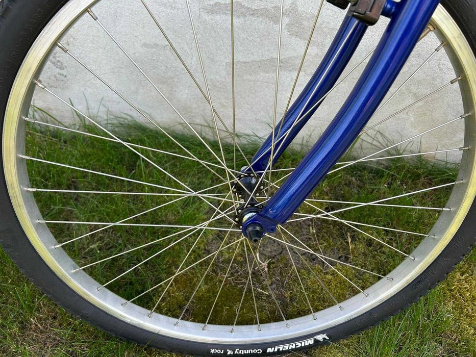 Bicicleta cadru carbon (ca nouă)