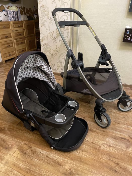 Коляска и автокресло Graco Click Connect 3 in 1