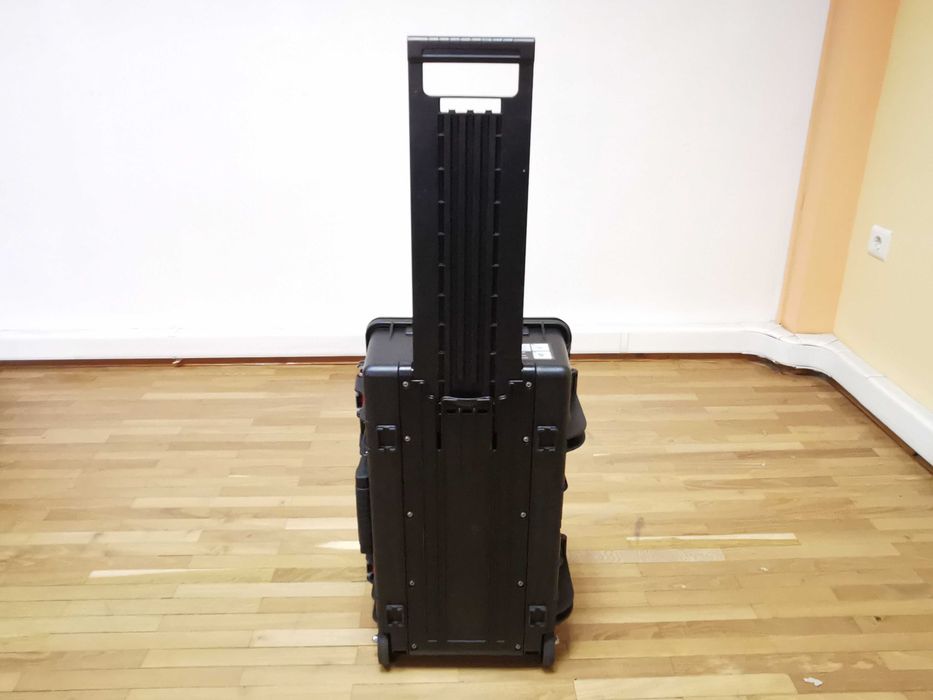 Manfrotto Pro Light Tough-55 с IP67 професионален фотографски твърд куфар на колелца