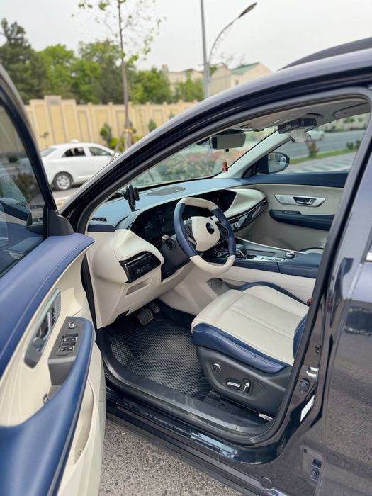 Dongfeng  2023 — 5