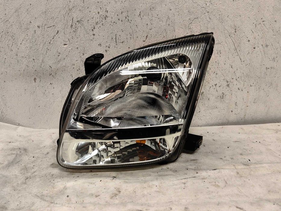 Оригинален фар Сузуки Игнис  Suzuki Ignis