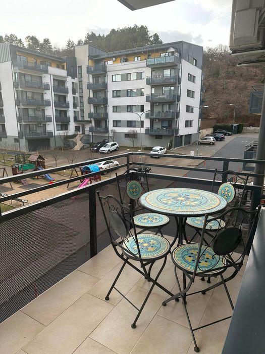 Apartament de închiriat