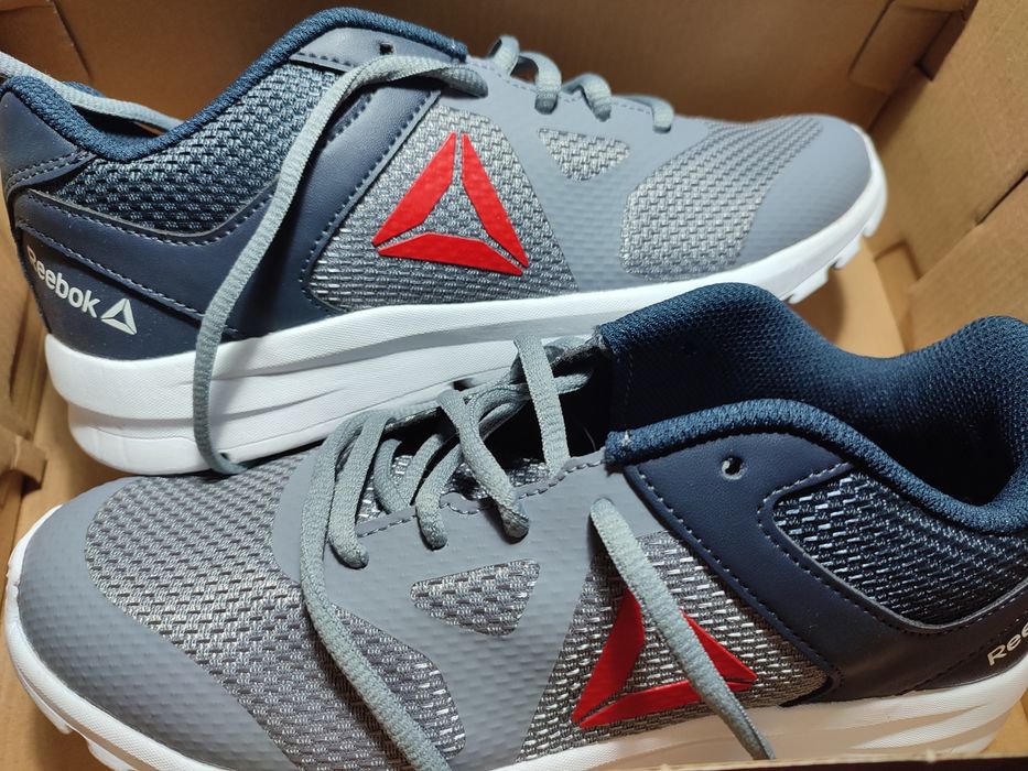 Reebok маратонки