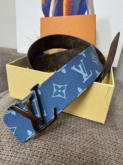 Колани LV от естествена кожа