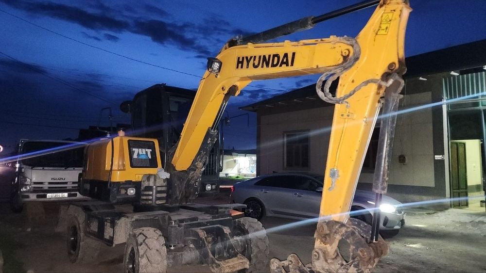 Экскаватор. Виа мар