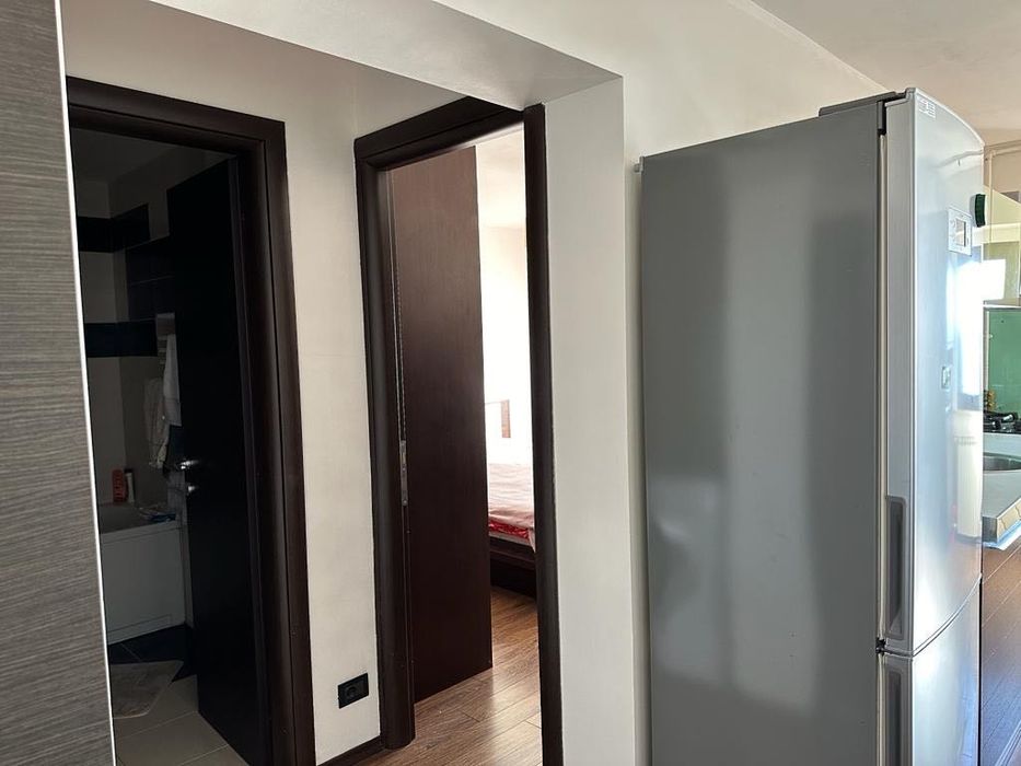 Inchiriez apartament