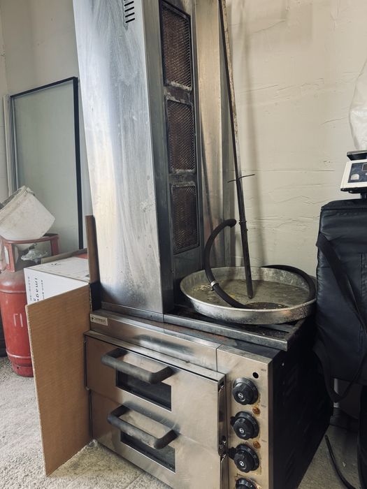 Оборудование из кафе продам срочно