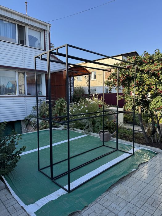 Стойка для одежды