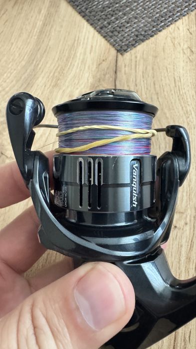 Shimano Vanquish 19 C2500SHG