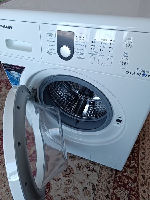 Стиральная  машинка  автомат