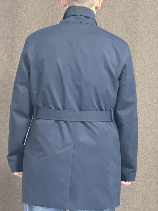 Продам верхнюю одежду